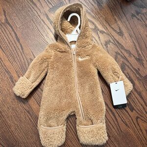 Nike Cozy Tan Fleece Footie